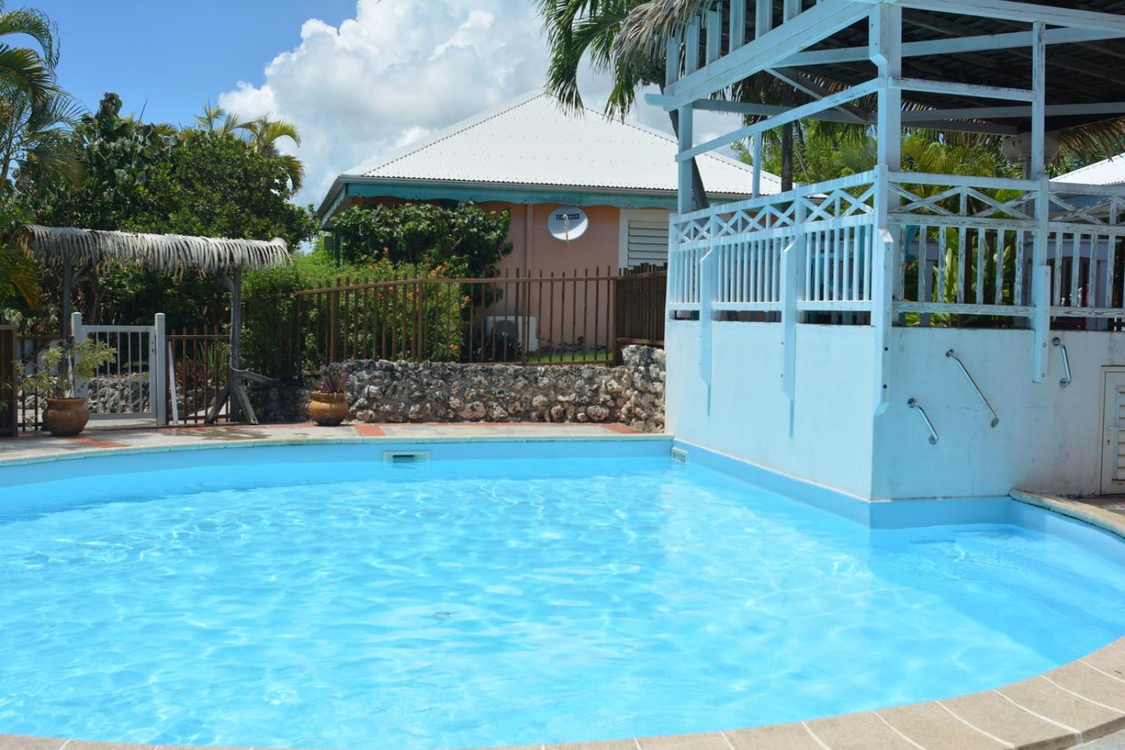 Bungalow La Papaye Bleue Residence Acces Piscine & Plage Saint-Francois  Exteriör bild